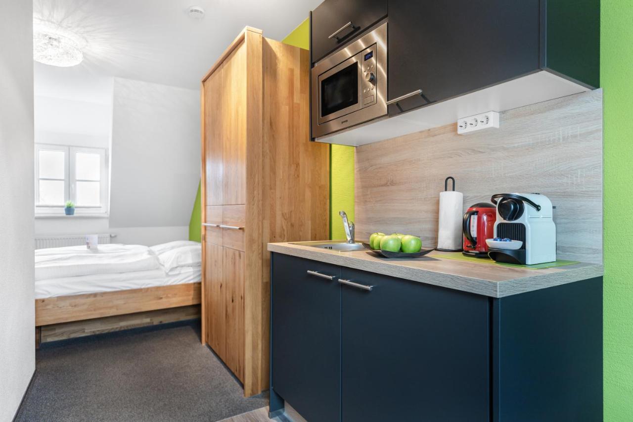 Wemding Schieners Hotel & Apfelhof Apartments מראה חיצוני תמונה